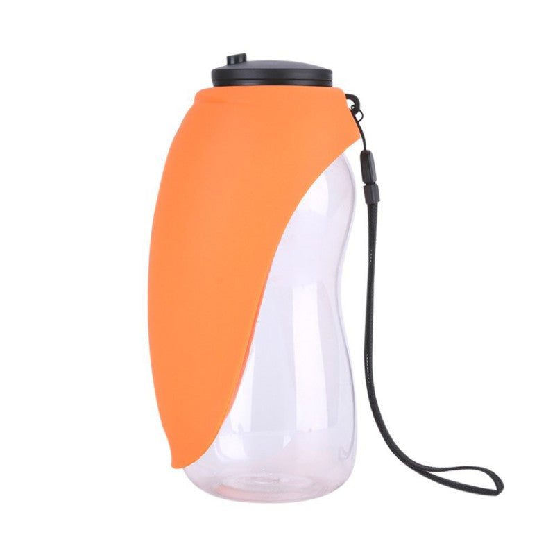 Quench Your Pet's Thirst Anywhere with the Portable Pet Water Bottle - Convenient Dispenser and Drinking Bowl Combo for Dogs and Cats!